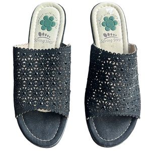 Spring Step Black Wedge Heel Size US 9 Eur 40